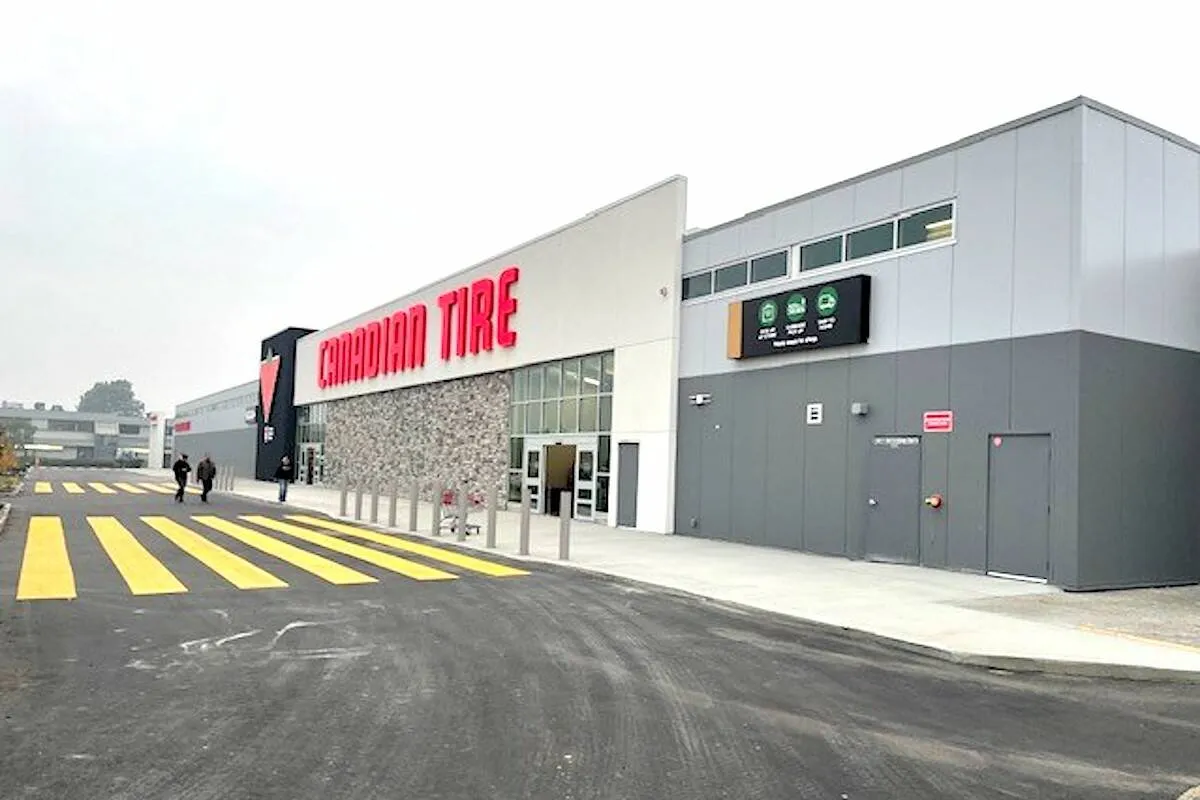 Where is the Biggest Canadian Tire Store Located?