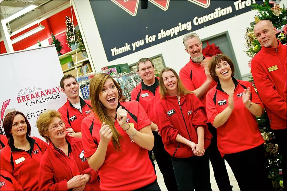 How Much Do Canadian Tire Employees Get Paid?